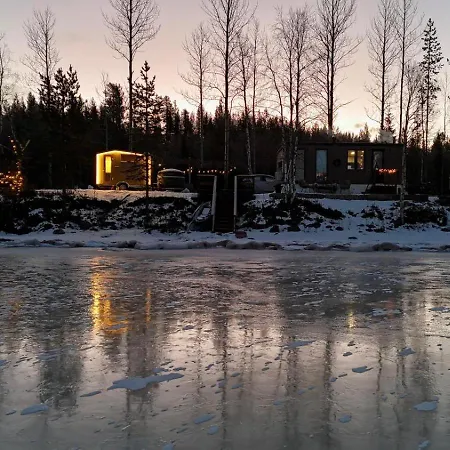 木屋 Arctic Circle House Meltosjärvi