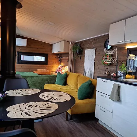 Arctic Circle House